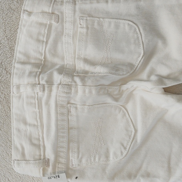 NWT baby Gap white stretch 2T denim bottoms & NWT old Navy 5 pocket skirt - Picture 10 of 13